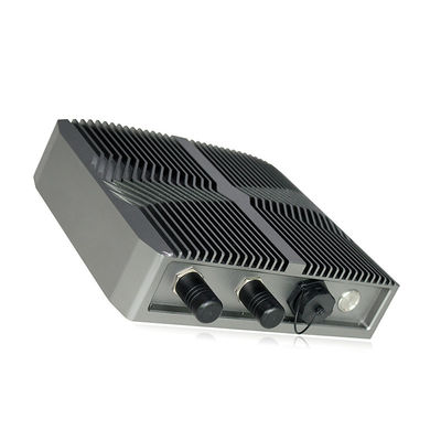 Desktop pc industriale di I3 I5 I7 RS232 4 USB, computer industriale Fanless del grado IP67